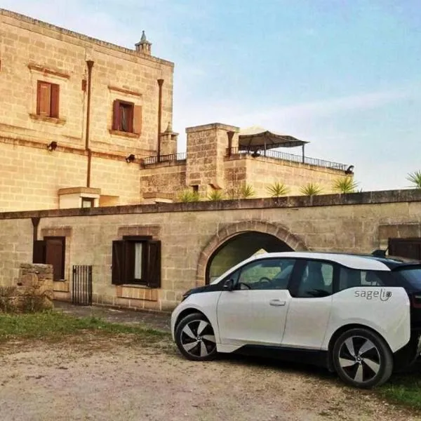 Masseria Bosco & Masseria Strazzati – hotel w mieście Avetrana