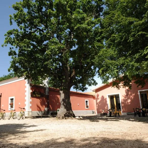 Casa Natura Gargano, hotelli kohteessa Monte SantʼAngelo