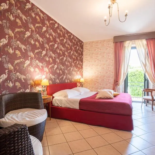 Locanda Da Otello, hotel v destinácii Marta