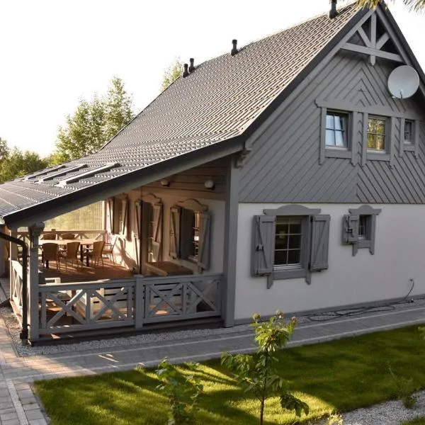 Dom na Brzozowej, hotel in Gołubie