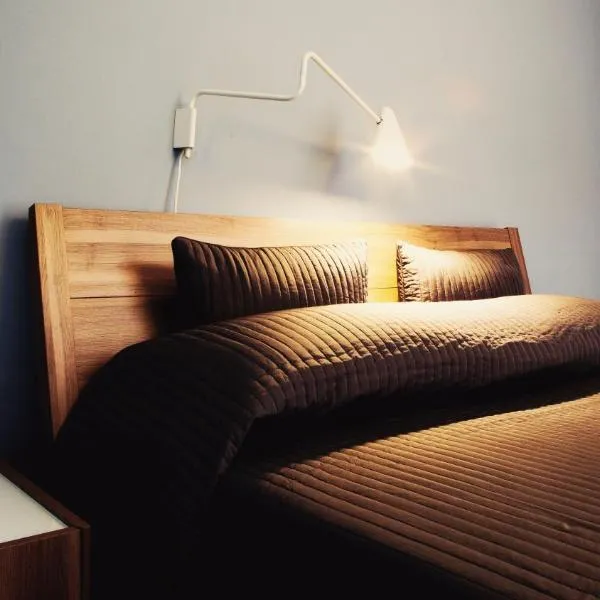 La Scivola Rooms, hotell sihtkohas Aci Trezza