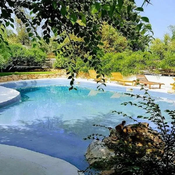 Salvacintoggio -Votre Villa avec Piscine Privée-, hotel v destinaci Porto-Vecchio