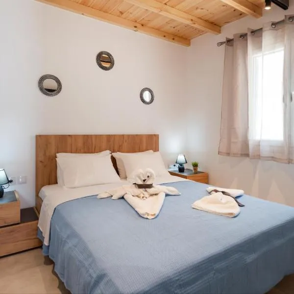 Blue View Villa Apartment #3 With Jacuzzi, hotel en Parasporos