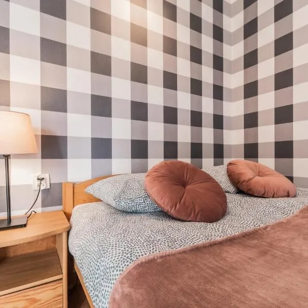 Domki i pokoje POD KOGUTEM - kwatery prywatne, hotel v destinaci Stegna
