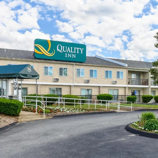 Quality Inn, hotel v destinaci Bourne