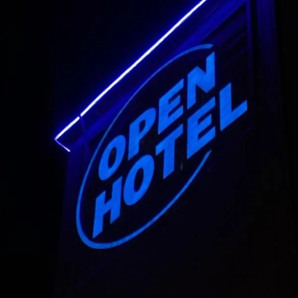 Open, hotel en Buraidah