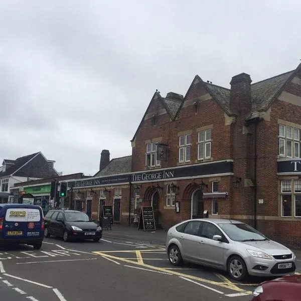 The George Inn, hotel i Westleigh