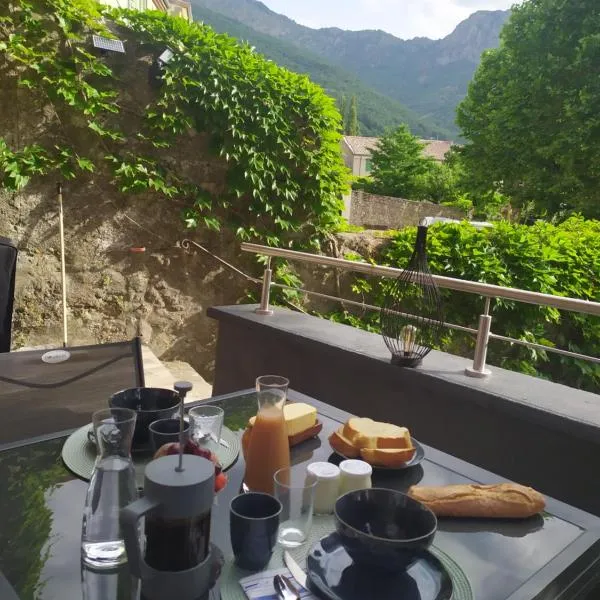 Au Pied de la Béalière, hotel en Sagnes-et-Goudoulets