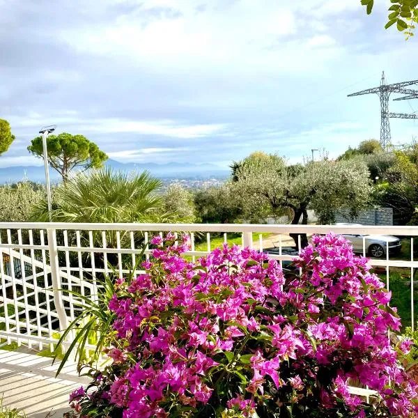 Villa Elisa, hotel v destinácii Minturno