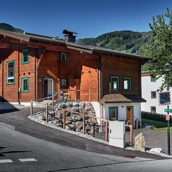 Flachau Lodge โรงแรมในฟลาคเฮา