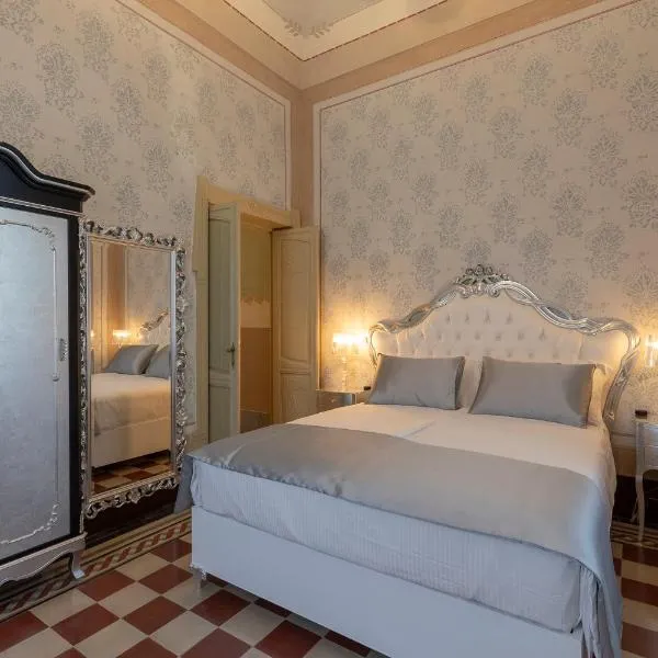 Luxury Liberty House - VILLA & SPA, hotelli kohteessa Alghero