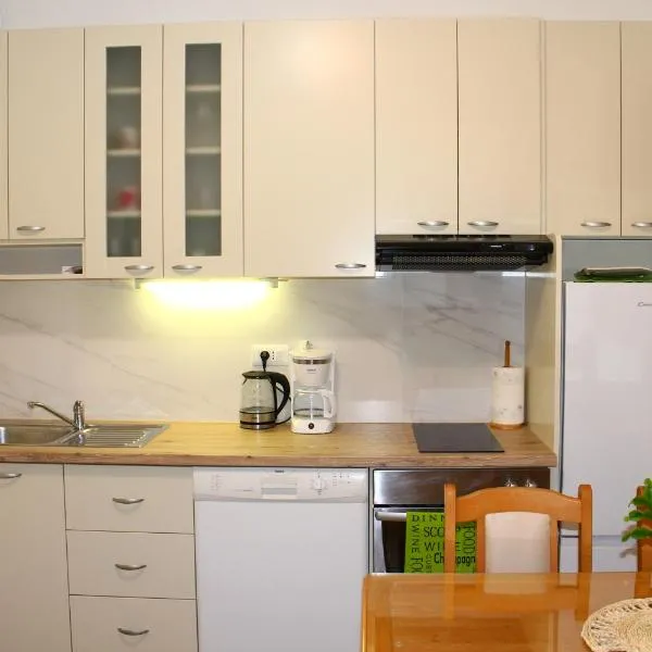 Apartment Teraferma 2, hotel em Komiža