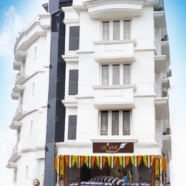 Srivar Hotels, hotel in Guruvāyūr