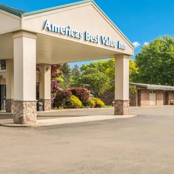 Americas Best Value Inn-Painted Post, hotel en Painted Post