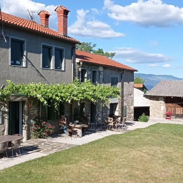 Barbara`s Village House, hotel em Hrušica