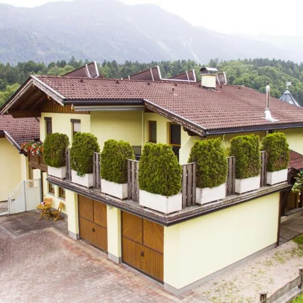 Ferienhaus Schiestl, hotel v destinaci Wiesing