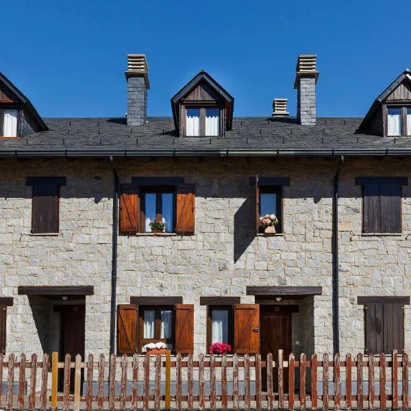 Torres de Vallibierna, hotel v destinaci Benasque