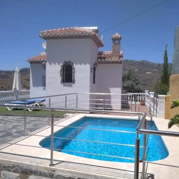 Villa Las Encinas COSTA DEL SOL, hotel v destinaci Torrox
