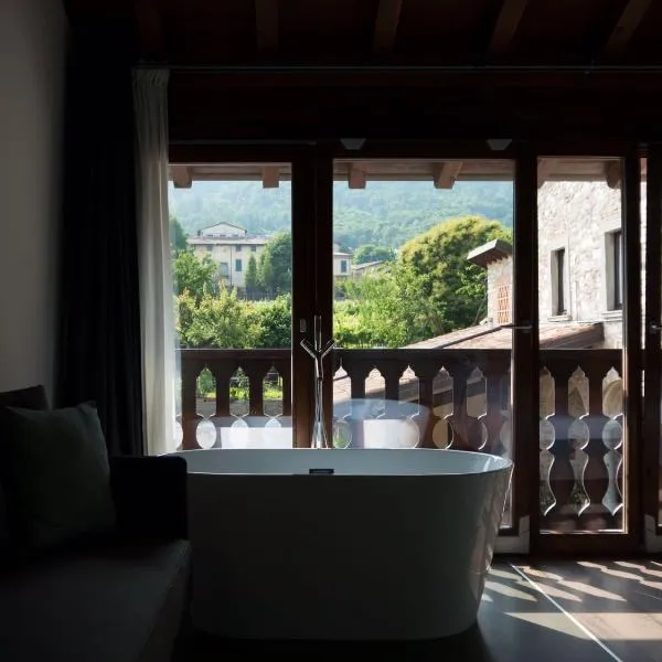 La terrazza sulle vigne B&B, hotel i Corte Franca