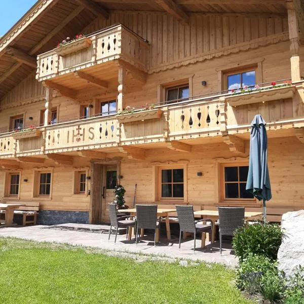 BIO-Bauernhof Hatzbauer, hotel v destinaci Maria Alm am Steinernen Meer