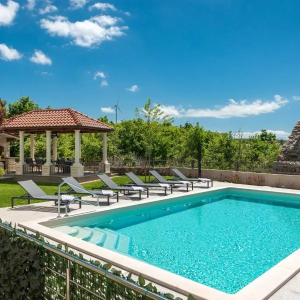 Villa Miam, hôtel à Velika Cista