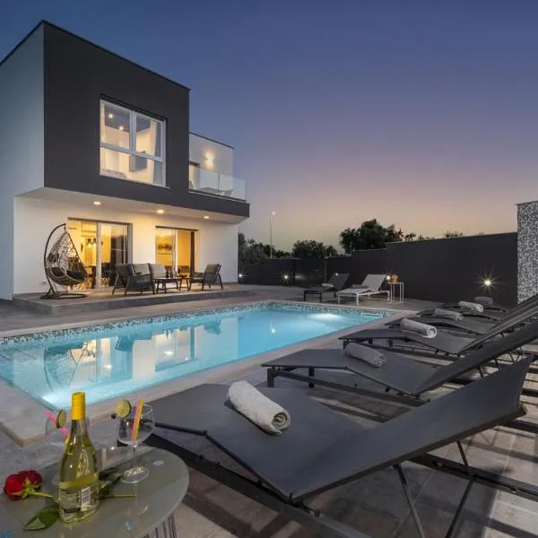 Vila VIKS, hotel v destinácii Galižana