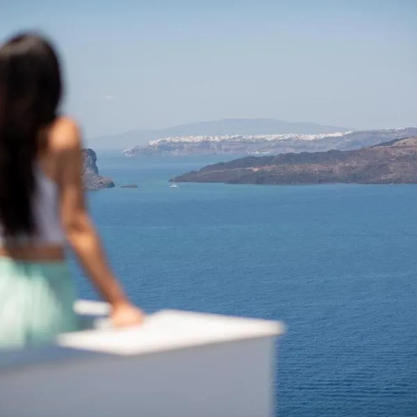 Blu Rooms, hotel in Akrotiri