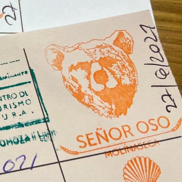 SEÑOR OSO, hotel v destinaci Molinaseca