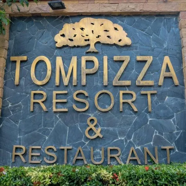 Tom Pizza Resort, hotel in Ban Takhian Ngam