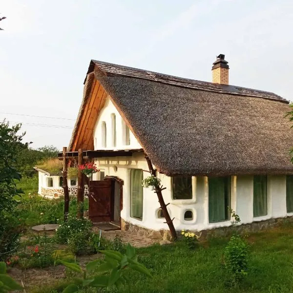 Сказочный Дом (Fairy House), hotel di Buki