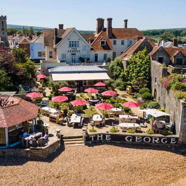 The George Hotel and Beach Club, hotell i Totland