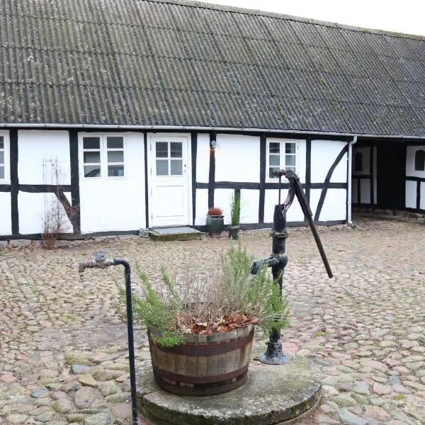Tøndegården 2 rooms apartment, hotel in Odense