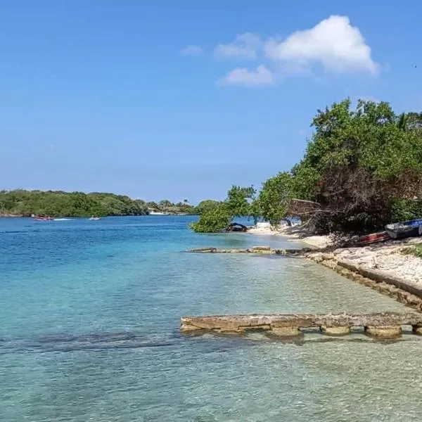 Las Flores Econativo, hotel v destinaci Isla Grande