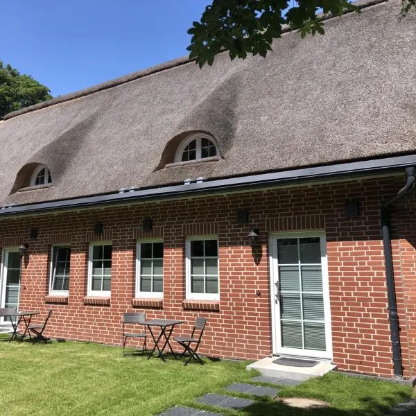Ferienwohnungen Unter den Eichen, hotel in Stade