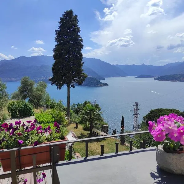 페를레도에 위치한 호텔 Varenna Castle Amazing lake view