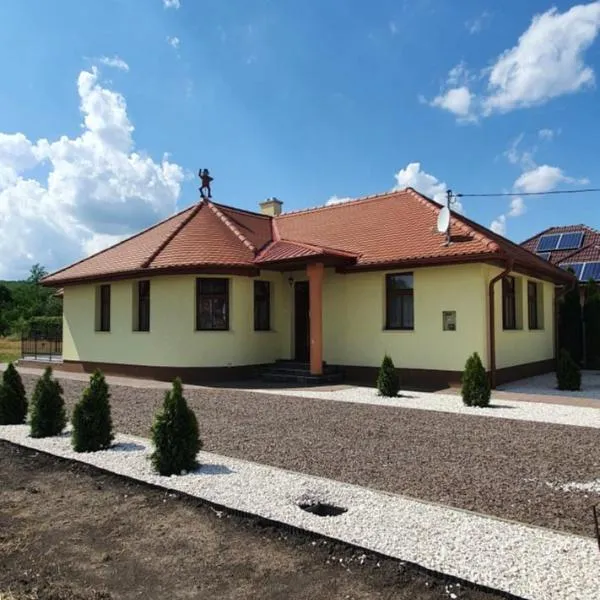 Elringat-lak Apartmanház, hotel v destinaci Demjén