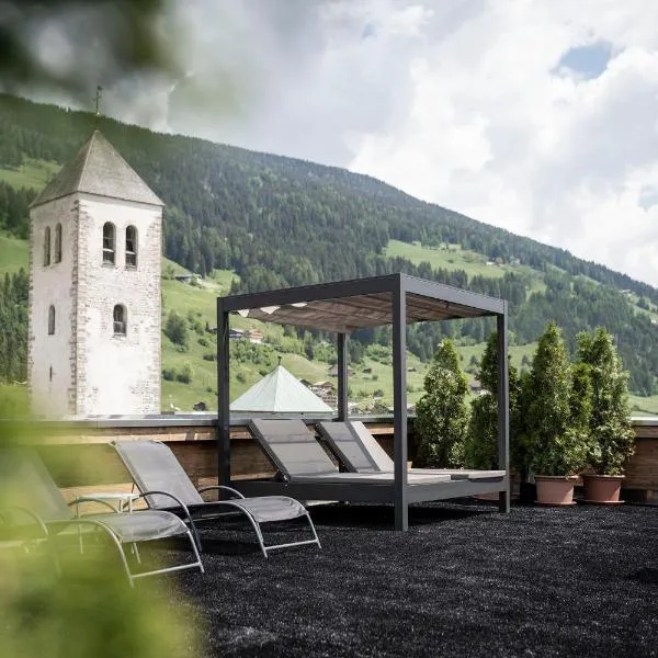 Post Hotel - Tradition & Lifestyle Adults Only, hotel i San Candido