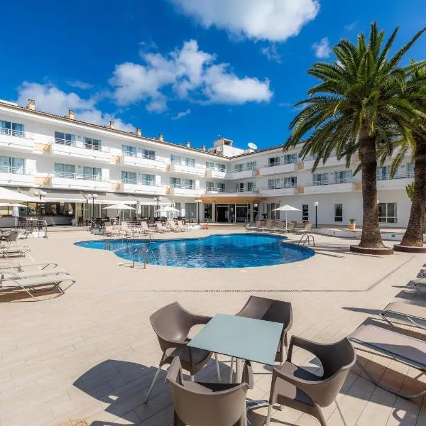 Apartamento Via Alemanya, hotel v destinaci Can Picafort