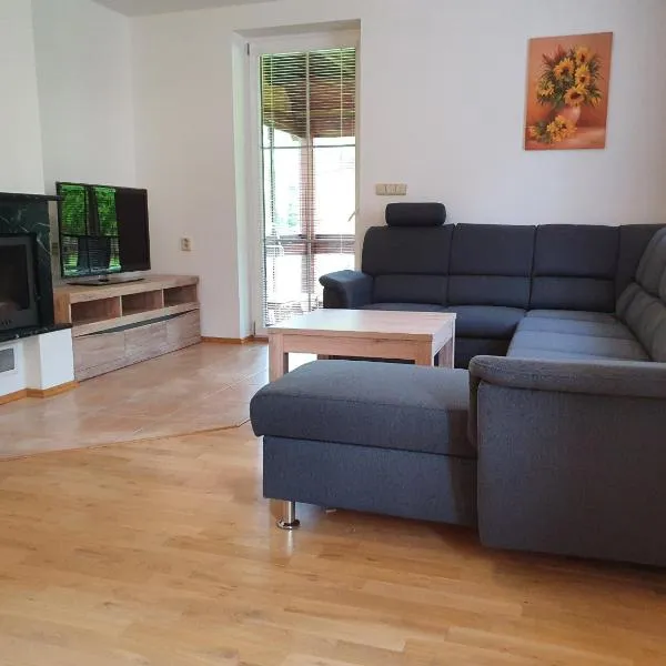 Apartmány Srní u Hlinska, hotel in Hlinsko