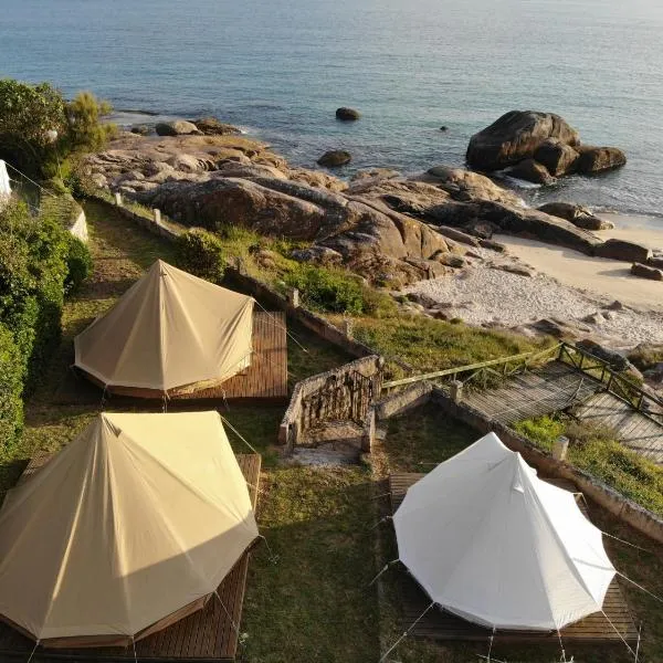Camping & Glamping Muiñeira, hotel v destinaci O Grove