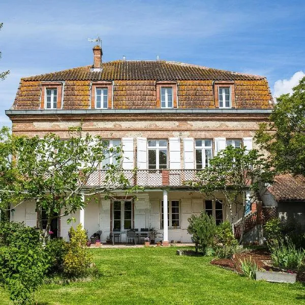 Au Coeur des Eléments, hotel din Saint-Nicolas-de-la-Grave