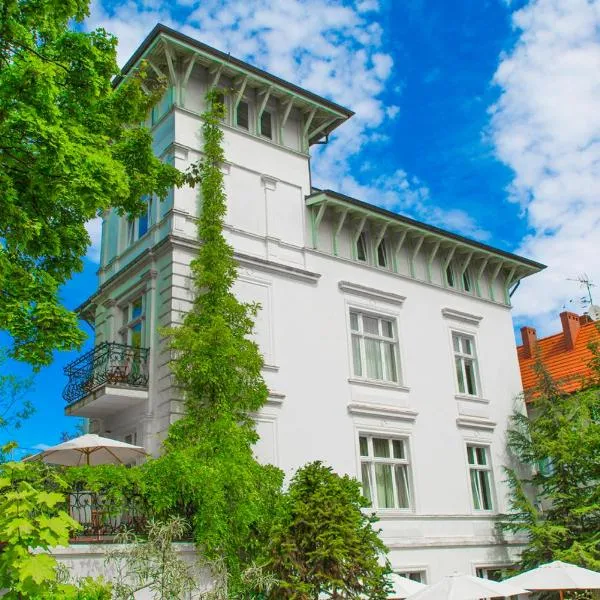 Villa Modiva, hôtel à Międzyzdroje