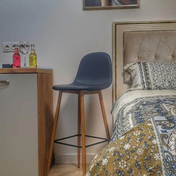 Skyline by Nights & Smiles, hotel in Tuzla