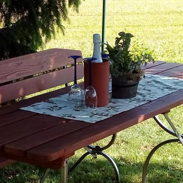 Ferienwohnung am Hochrhöner, ξενοδοχείο σε Andenhausen