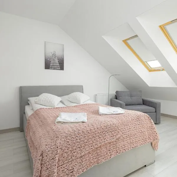 Apartamenty Północna by Noclegi Renters, hotel v destinácii Darłowo