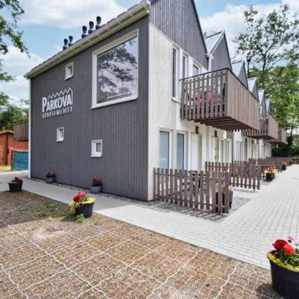 Parkova Apartamenty, hotel in Międzywodzie