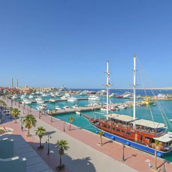 The Boutique Hotel Hurghada Marina، فندق في الغردقة