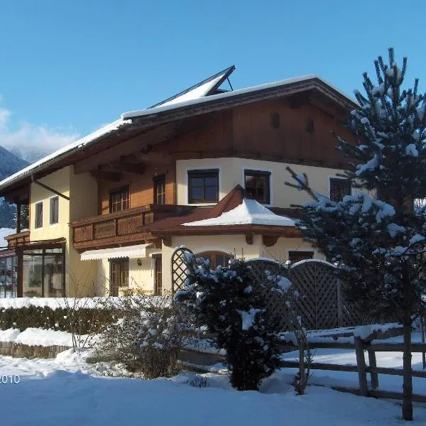 Ferienwohnung Prosch, hotel v destinaci Stumm