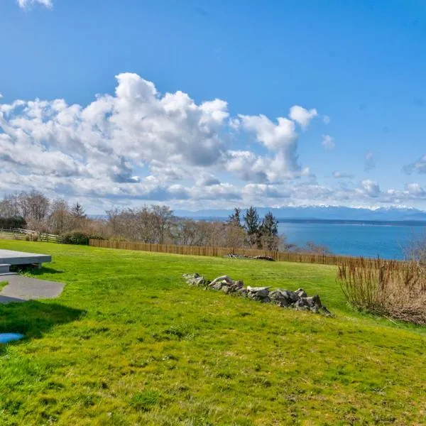 @ Marbella Lane - Waterfront Studio Whidbey Island, hotel in Baby Island Heights