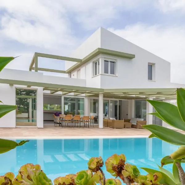 Viesnīca Villa Santandria Grupo Seranova Luxury Hotel pilsētā Sjutadeļa